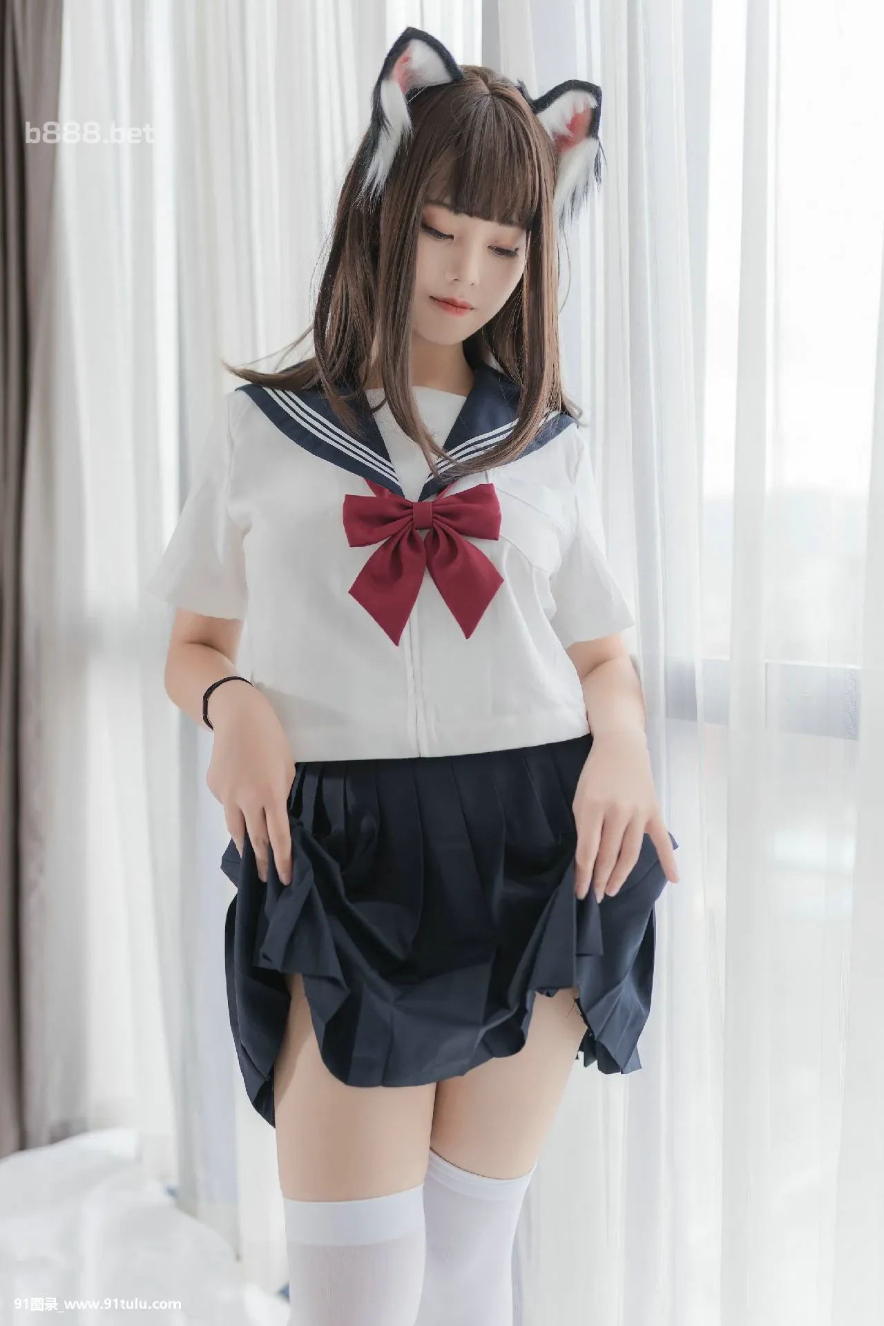 喵糖映画 VOL.001《 Loligirl with cat ears in school unifrom》 [41P][lisa 走光]